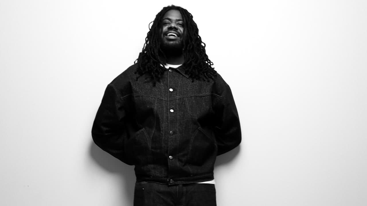 MIKE Returns to the Spotlight with *Showbiz!*: New Album, Single, and World Tour on the Horizon